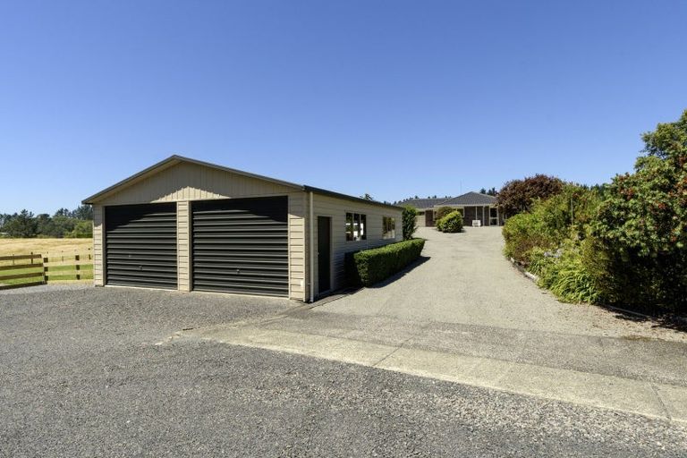 Photo of property in 100 Tebbutt Road, Lower Kaimai, Tauranga, 3171