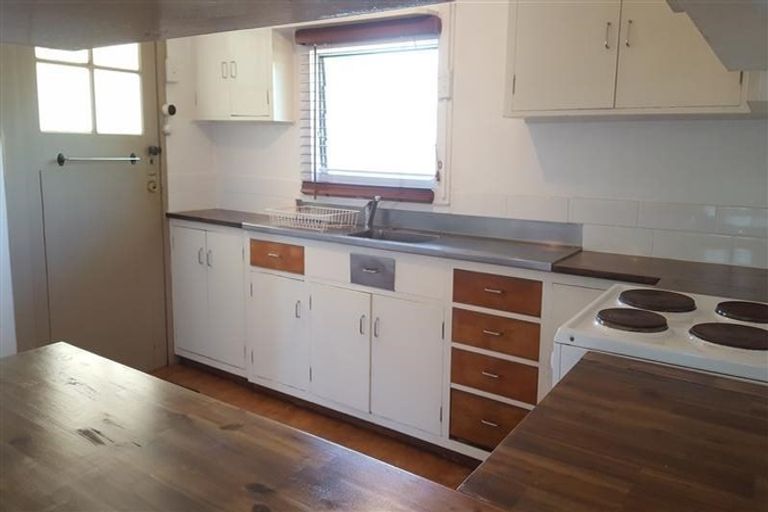 Photo of property in 4 Domain Terrace, Waikuku Beach, 7473