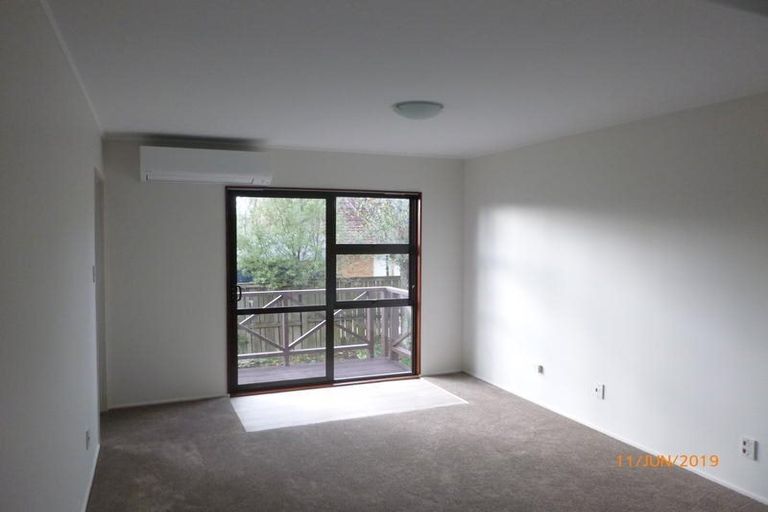 Photo of property in 1/1 Eastwood Rise, Browns Bay, Auckland, 0630