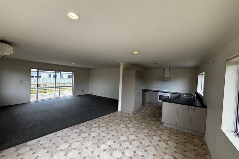 Photo of property in 369 Waihi Road, Normanby, Hawera, 4614