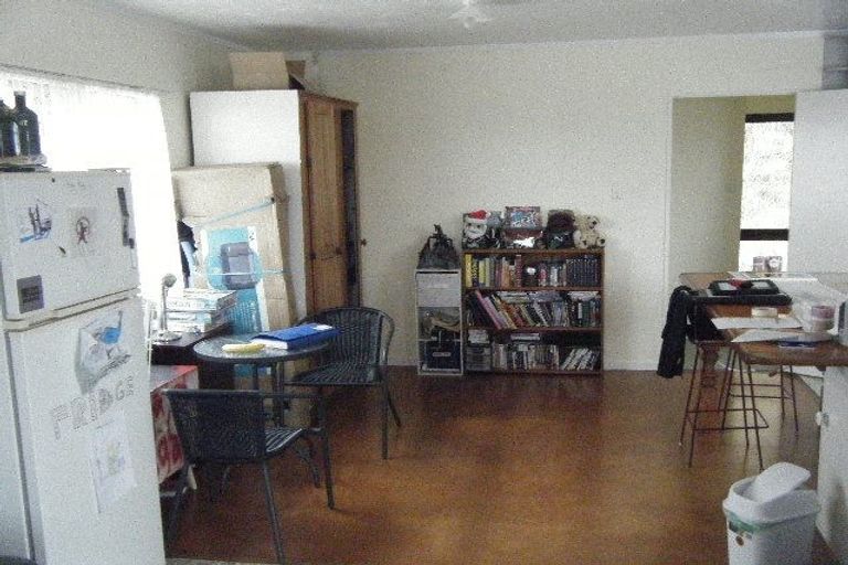 Photo of property in 92 Arahura Crescent, Waitangirua, Porirua, 5024