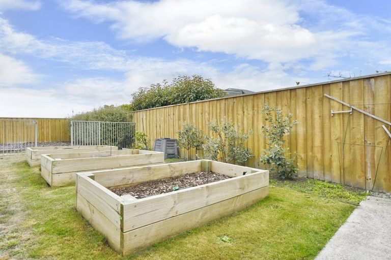 Photo of property in 16 Nga Tupuna Street, Pegasus, 7612