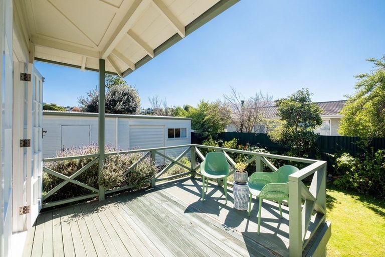 Photo of property in 19 Vigor Brown Street, Napier South, Napier, 4110