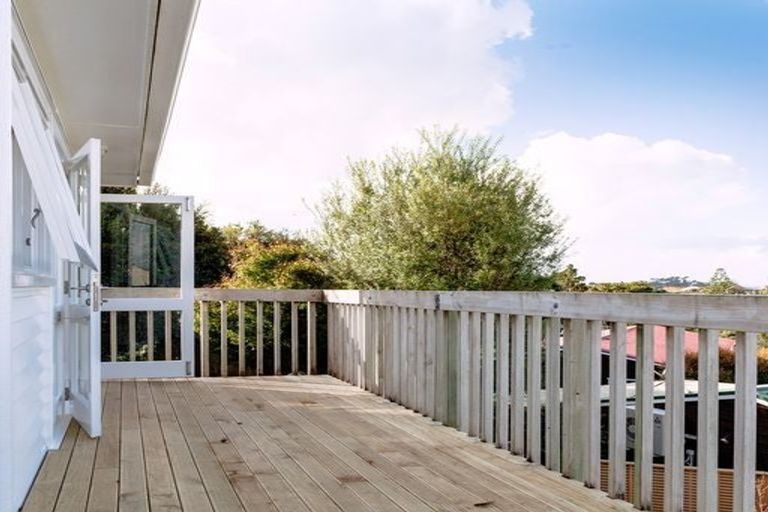 Photo of property in 1/17 Waipa Street, Birkenhead, Auckland, 0626