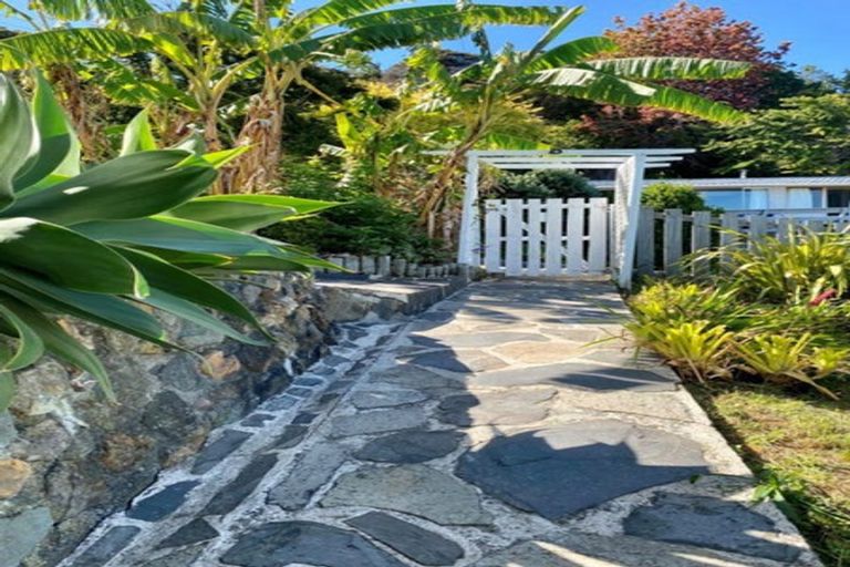 Photo of property in 35 Adams Road, Thornton Bay, Thames, 3575