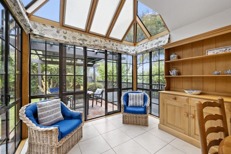 Photo of property in 2/131 Woburn Road, Woburn, Lower Hutt, 5010