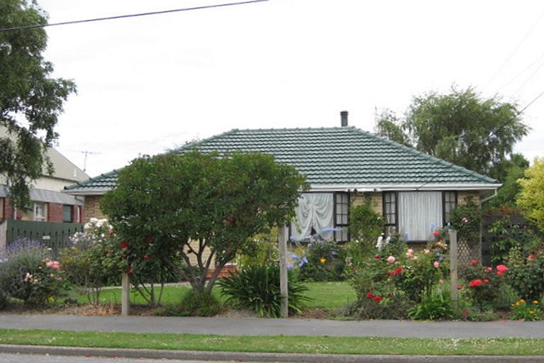 Photo of property in 36 Gould Crescent, Woolston, Christchurch, 8023