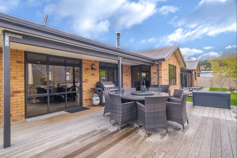 Photo of property in 29 Alice Burn Drive, Luggate, Cromwell, 9383