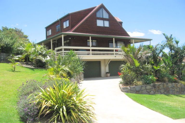 Photo of property in 49 Stratford Drive, Cable Bay, 0420