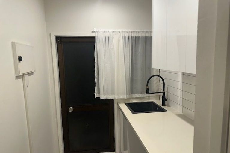 Photo of property in 2/3 Copley Street, New Lynn, Auckland, 0600