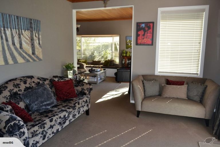 Photo of property in 1066 Egmont Road, Egmont Village, New Plymouth, 4372