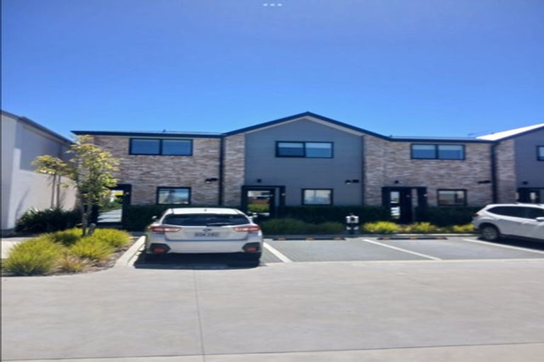 Photo of property in 4/6 Riccarton Road, Riccarton, Christchurch, 8011