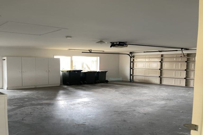 Photo of property in 138 Kilkenny Drive, East Tamaki Heights, Auckland, 2016