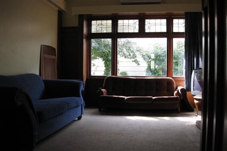 Photo of property in 51 Howe Street, North Dunedin, Dunedin, 9016