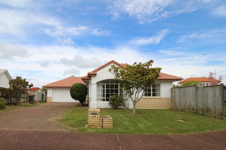 Photo of property in 65 Bob Charles Drive, Golflands, Auckland, 2013