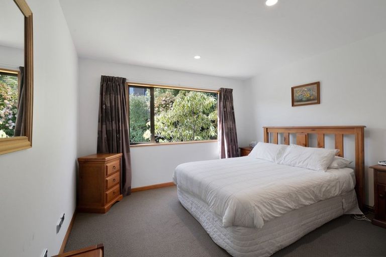 Photo of property in 8 Baker Grove, Wanaka, 9305