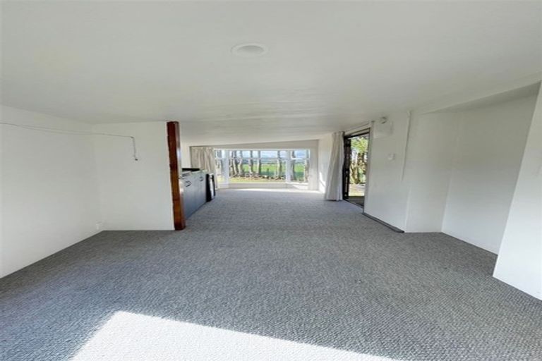 Photo of property in 14 Borthwick Street, Brixton, Waitara, 4382