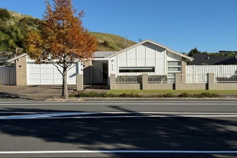 Photo of property in 278 Lakes Boulevard, Pyes Pa, Tauranga, 3112