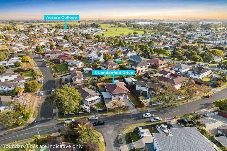 Photo of property in 5 Lendenfeld Drive, Papatoetoe, Auckland, 2025