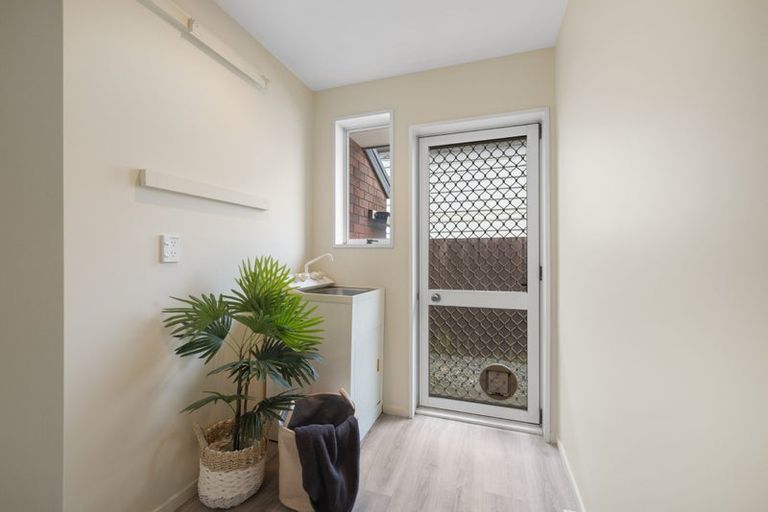 Photo of property in 1/109 Harewood Road, Papanui, Christchurch, 8053