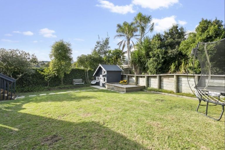 Photo of property in 14a Church Street, Northcote Point, Auckland, 0627