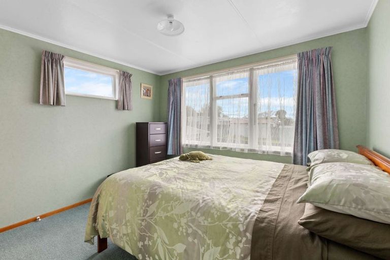Photo of property in 24 Trelawney Crescent, Westown, New Plymouth, 4310