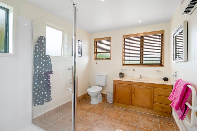 Photo of property in 12 Grove Avenue, Weston, Oamaru, 9401