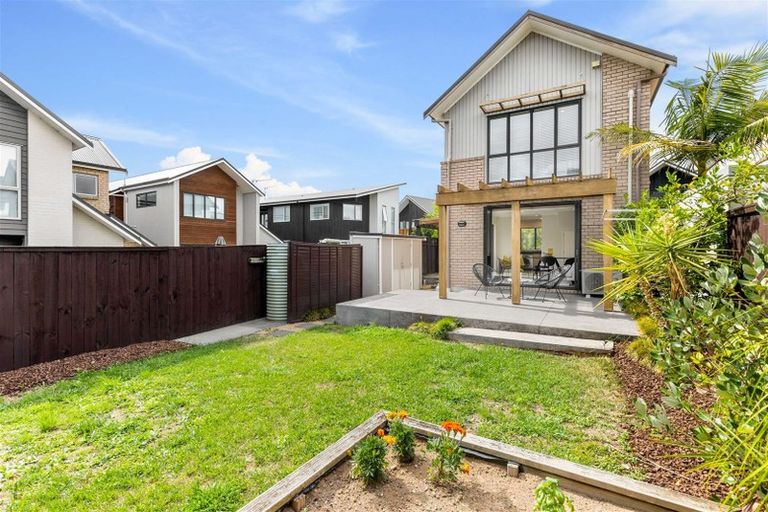 Photo of property in 5 Lester Street, Hobsonville, Auckland, 0616