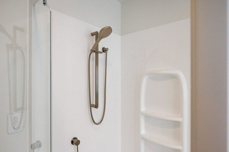 Photo of property in 5 Rayner Lane, Marton, 4710