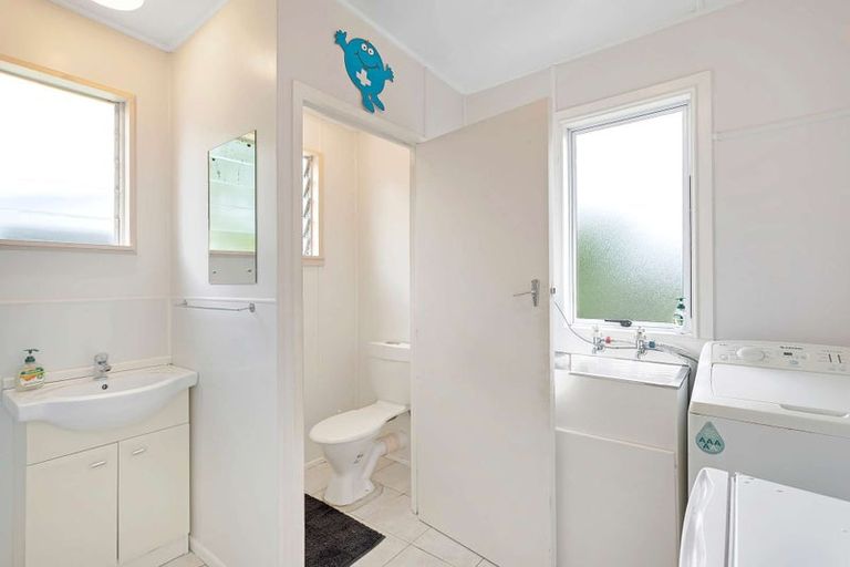 Photo of property in 24 White Street, Whitianga, 3510