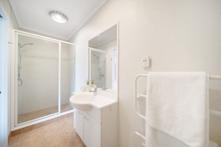 Photo of property in 16 Eastland Road, Flat Bush, Auckland, 2019