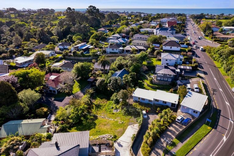 Photo of property in 10a Awanui Street, Merrilands, New Plymouth, 4312
