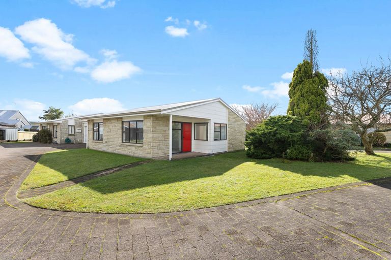 Photo of property in 2/12 Buchanan Street, Matamata, 3400