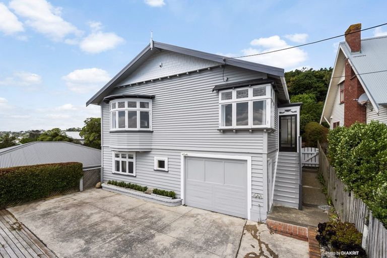 Photo of property in 33 Townsend Road, Miramar, Wellington, 6022