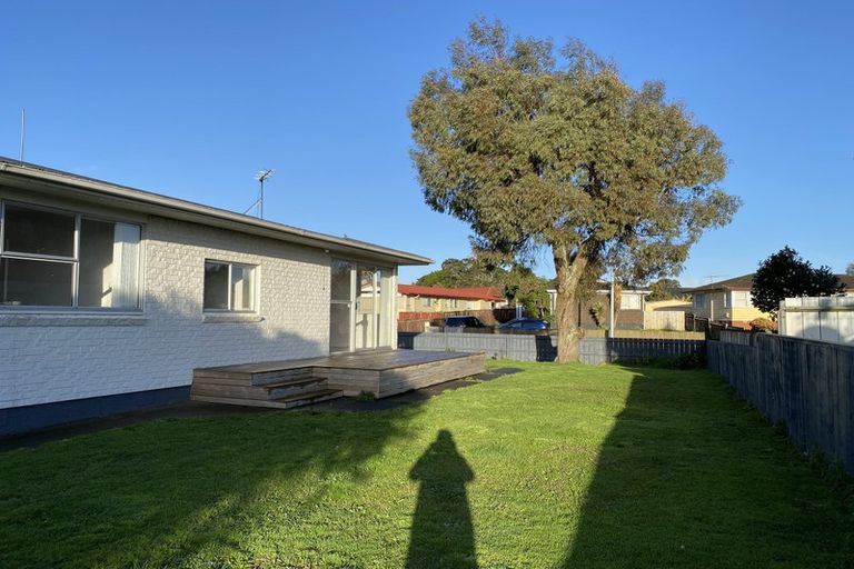 Photo of property in 18 Orly Avenue, Mangere, Auckland, 2022