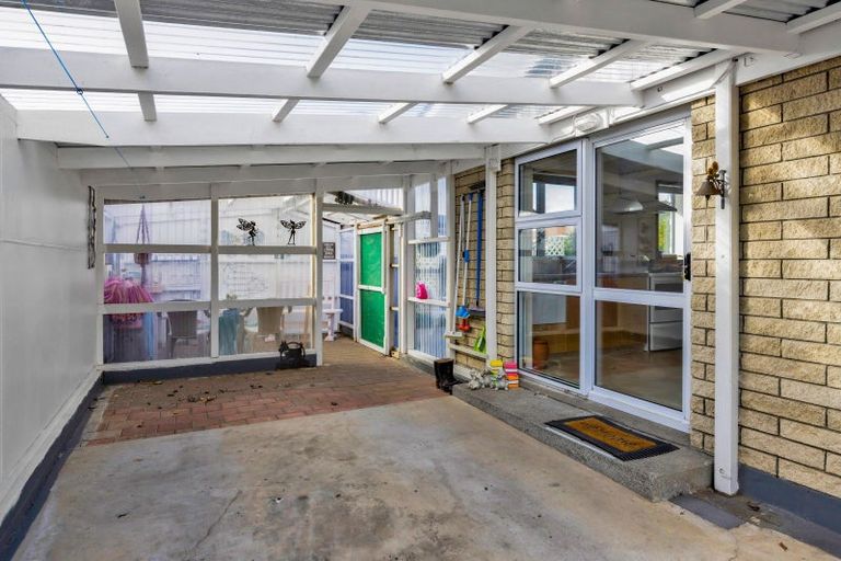 Photo of property in 24b Surrey Street, Hawera, 4610