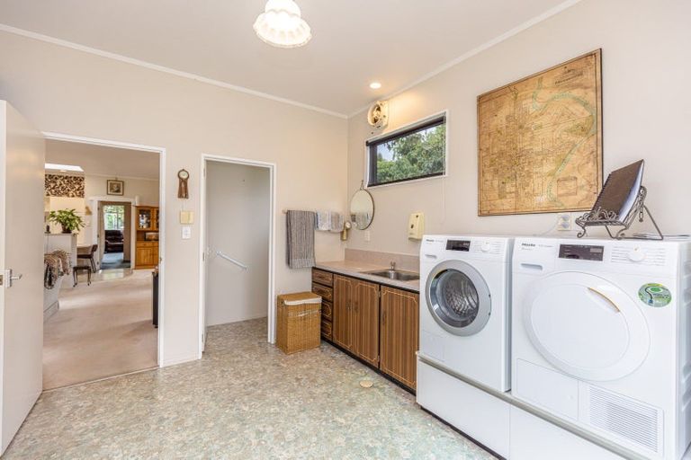 Photo of property in 6 Grey Street, College Estate, Whanganui, 4500