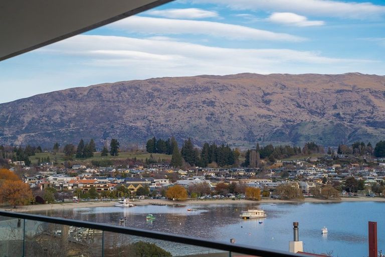 Photo of property in 12 Bay Rise, Wanaka, 9305