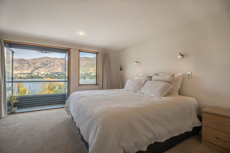 Photo of property in 141 Lakeside Road, Wanaka, 9305