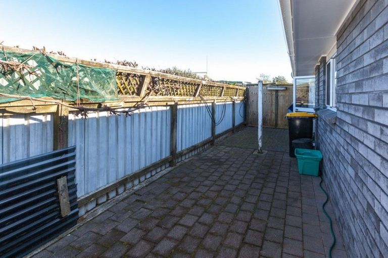 Photo of property in 4/4 Campbell Close, Whangamata, 3620