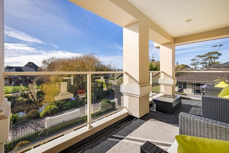 Photo of property in 76 Santa Barbara Drive, Papamoa Beach, Papamoa, 3118