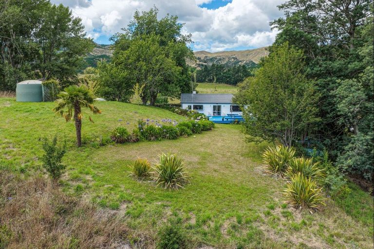 Photo of property in 1664 Kahuranaki Road, Kahuranaki, Havelock North, 4295