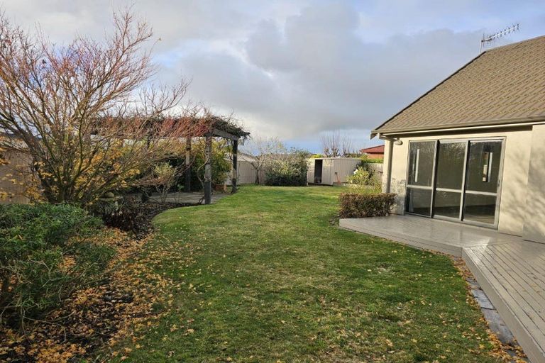 Photo of property in 13 Olive Grove, Havelock North, 4130