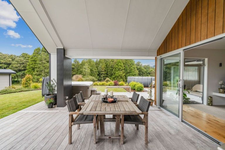 Photo of property in 140 Karanui Road, Te Kamo, Kamo, 0185