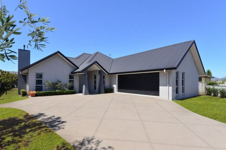 Photo of property in 9 Cornice Place, Flagstaff, Hamilton, 3210