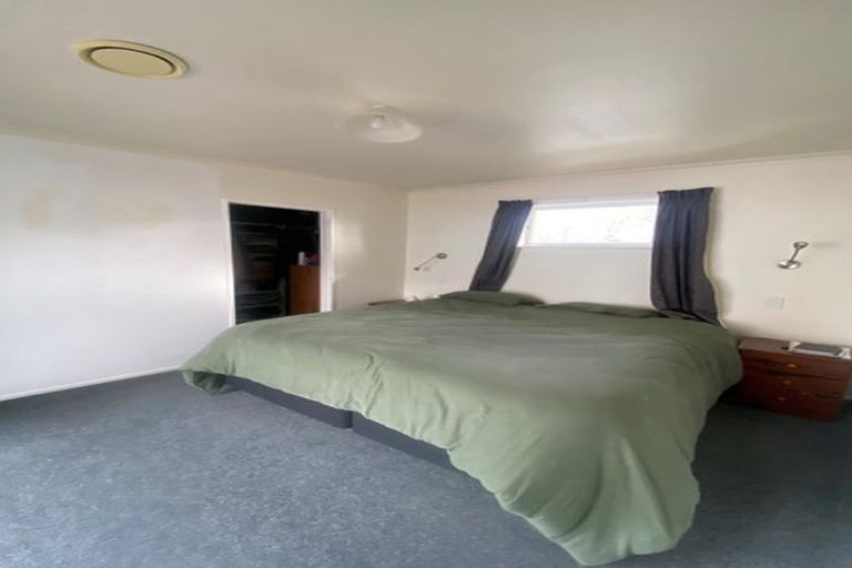 Photo of property in 71 Kettle Avenue, Awapuni, Palmerston North, 4412