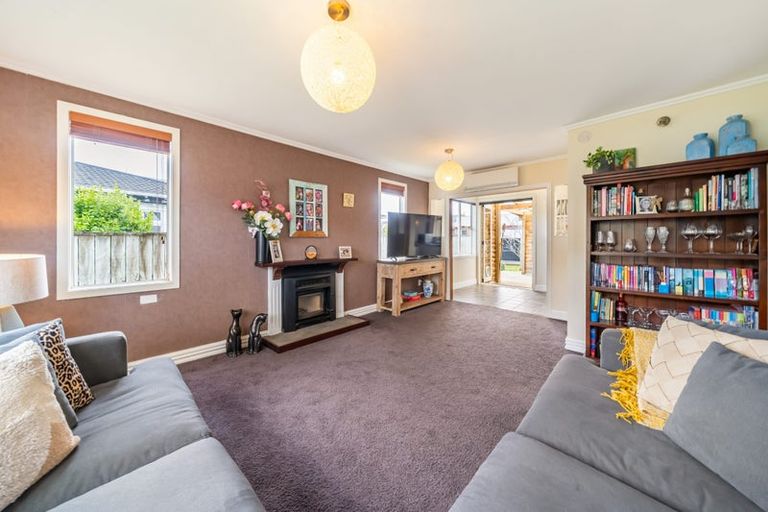Photo of property in 50 Seddon Street, Wallaceville, Upper Hutt, 5018