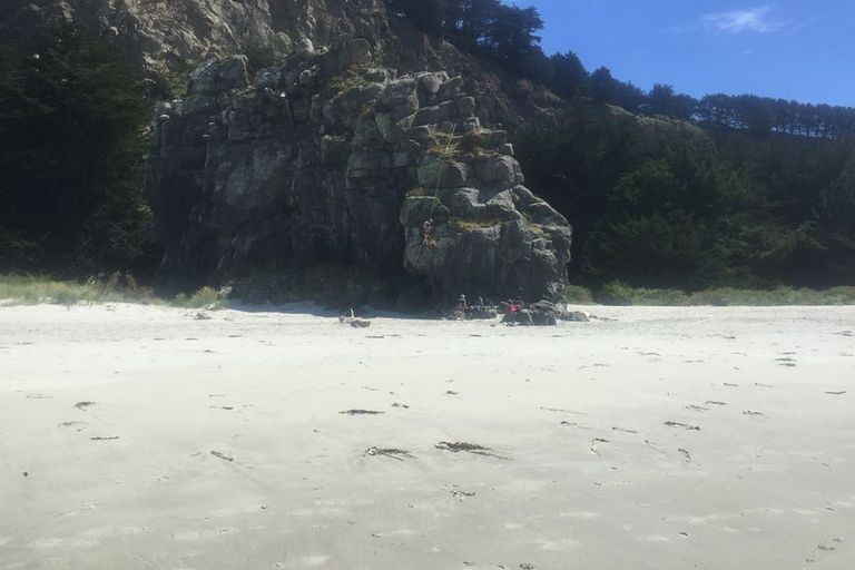 Photo of property in 6 Baird Street, Long Beach, Port Chalmers, 9081