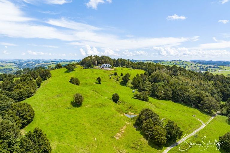 Photo of property in 338a Wairere Road, Paparoa, 0571