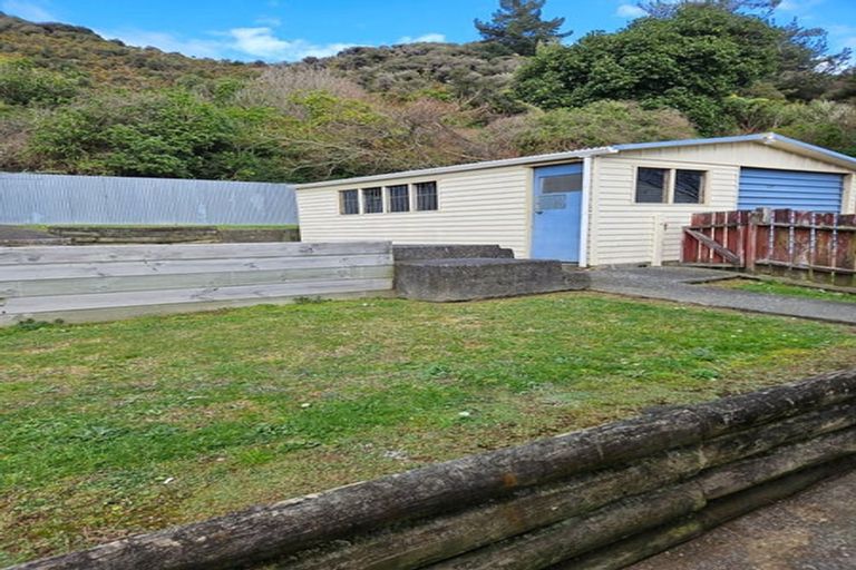 Photo of property in 31 Judd Crescent, Naenae, Lower Hutt, 5011